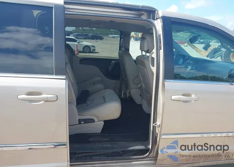 2012 Chrysler Town & Country Touring from USA, damaged, VIN 2C4RC1BG3CR331003